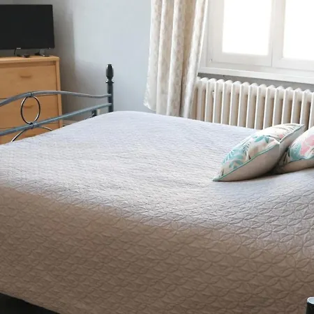 ホテル De La Le Nouvion-en-Thierache